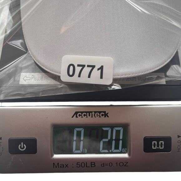 LULULEMON White Adjustable Running Hat Nylon One Size Fits All Athletic Gym Girl - Picture 8 of 8